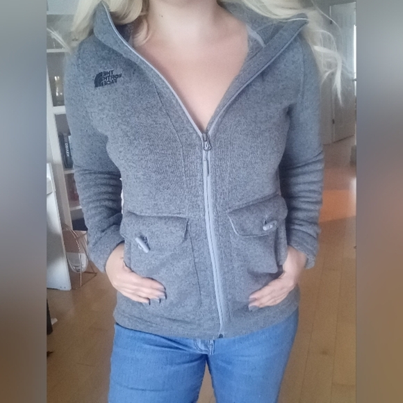 The North Face women's sweater jacket - Picture 2 of 6